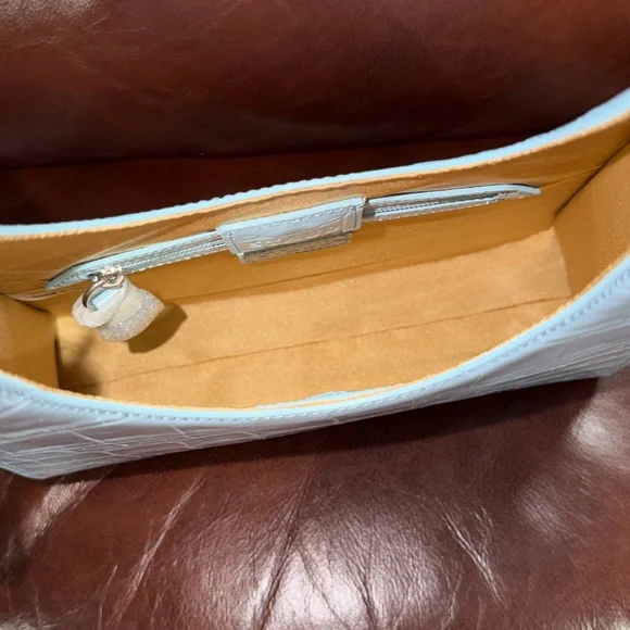 🔥🔥🔥NEW Staud Rey Blue Croc Embossed Leather Shoulder Bag - Picture 12 of 13